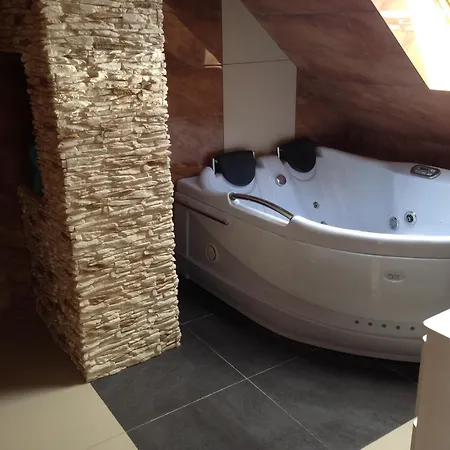 Apartamentowiec Amon Przy Plazy 16 I 19 Darlowo