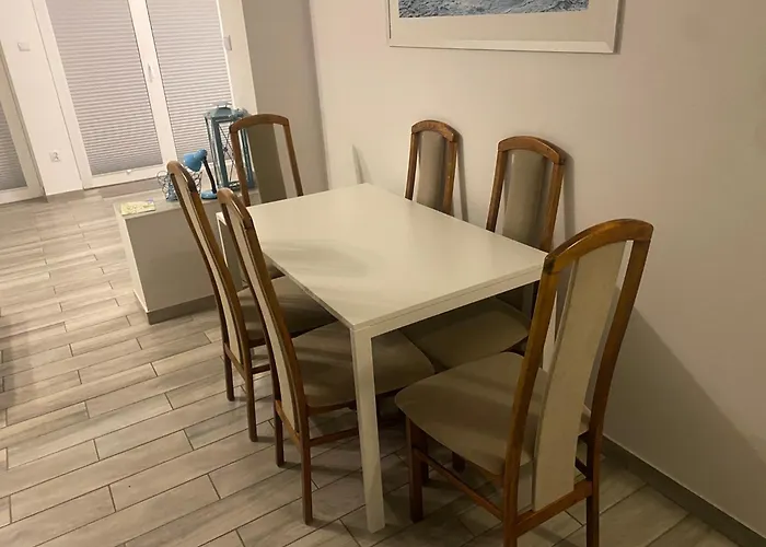 Apartamentowiec Amon Przy Plazy 16 I 19 Darłowo